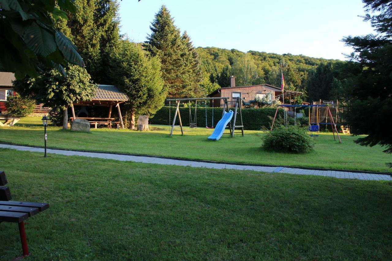 Ferienhäuser Zur Hohen Sonne Thale Exterior foto